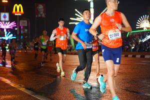 BIB: 20060, 0551
                            <button type="button" onclick="openModal(16194251)" class="btn btn-primary btn-sm float-right btn-popup" data-toggle="modal" data-target=".modal-high-quality">
                        <i class="fas fa-shopping-cart"></i> Add to Cart
                    </button>
                                            <button type="button" onclick="isThisMe(16194251, true)" class="btn btn-success btn-sm float-right btn-popup btn-isme hidden" data-toggle="tooltip" data-placement="bottom" title="นี่คือรูปของคุณใช่ไหม คลิกที่นี่เพื่อเอาเข้าอัลบั้ม">
                        <i class="fas fa-plus"></i> Add to album
                    </button>
                    <button type="button" onclick="isThisMe(16194251, false)" class="btn btn-warning btn-sm float-right btn-popup btn-isnotme hidden">
                        <i class="fas fa-ban"></i> Remove from album
                    </button>